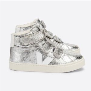 Veja Kids Esplar Mid High Top Sneakers in Silver- Size 12
